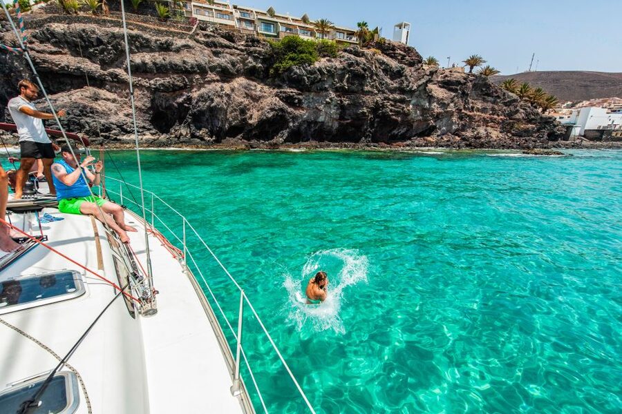 Fuerteventura: Sailing with Snorkeling and Dolphin Watching - Quick Hits Before You Go