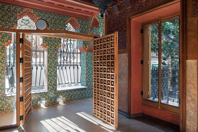 Gaudi´s Casa Vicens Skip the Line Ticket with Audioguide - Casa Vicens: Gaudi’s first important work, and why that matters