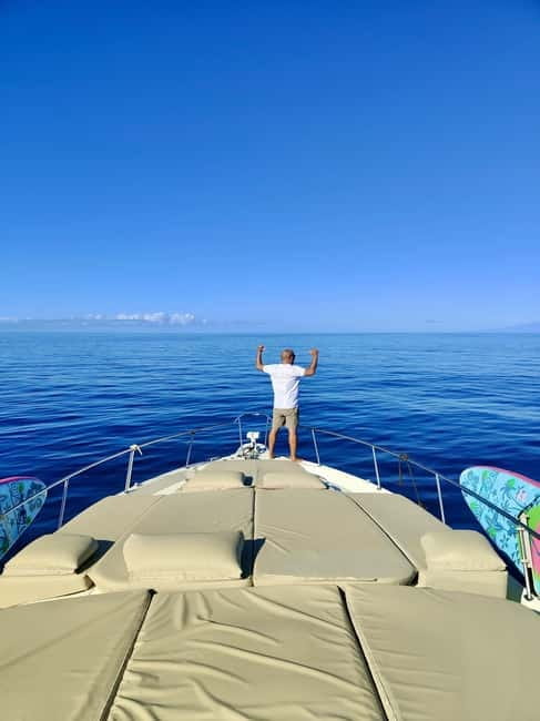 Gran Canaria: Shared yacht trip with drinks, lunch, and snorkeling - The return cruise: cliffs, beaches, and photo moments
