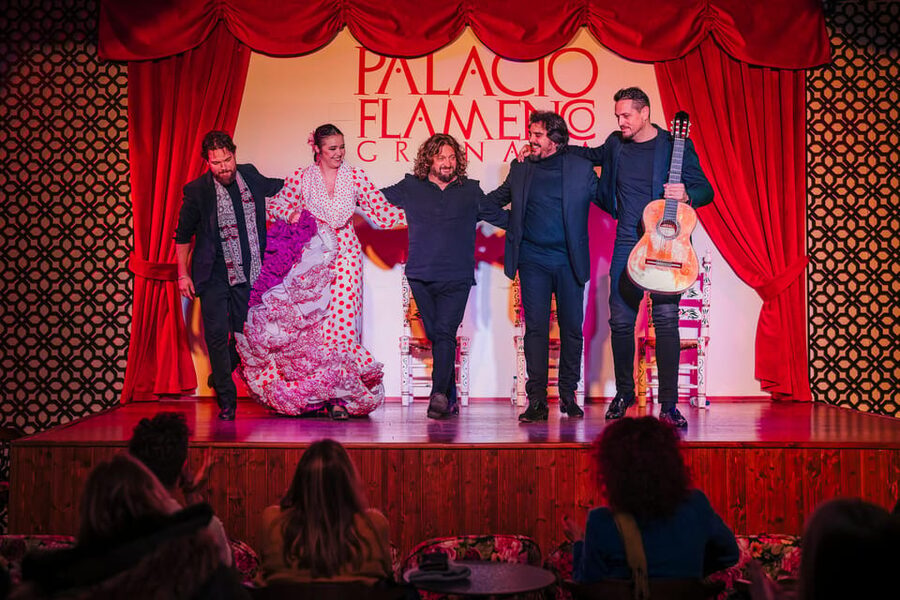 Granada: 1-Hour Traditional Flamenco Show at Palacio - How the show runs in a single hour (and how to watch it)