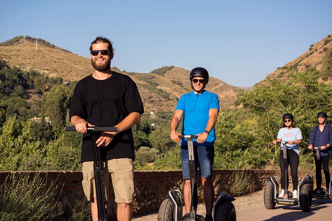 Granada: Albaicin and Sacromonte Segway Tour - Mirador de San Nicolas, Photos Without the Rush