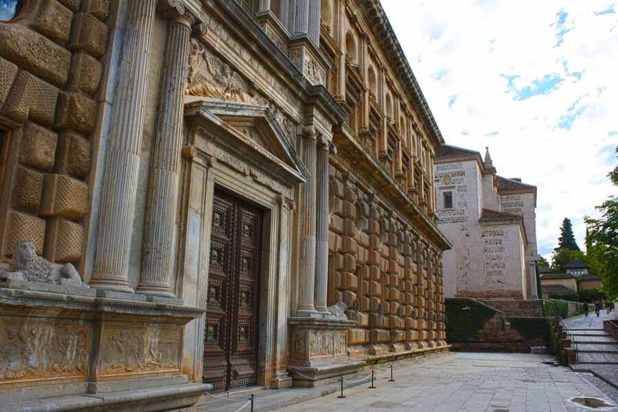 Granada: Alhambra and Charles V Palace Tour - Charles V Palace: a short interior visit that changes the whole tone