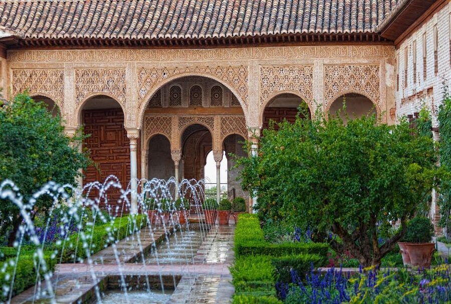 Granada: Alhambra and Generalife Garden Ticket & Guided Tour - What You Might Miss If You Want the Nasrid Palaces