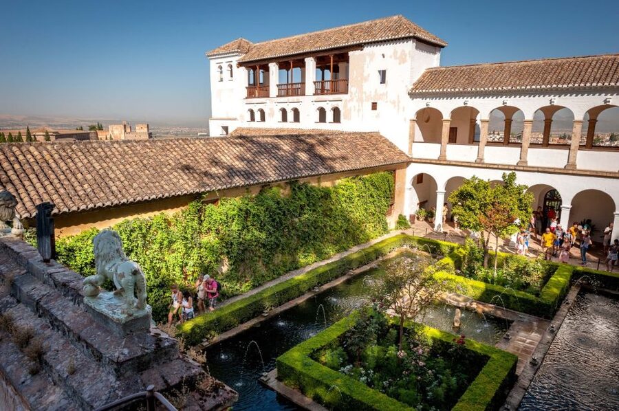 Granada: Alhambra Entry Ticket with Audio Guide - Alcazaba Fortress: Fortification Views and the Big-Picture Feeling