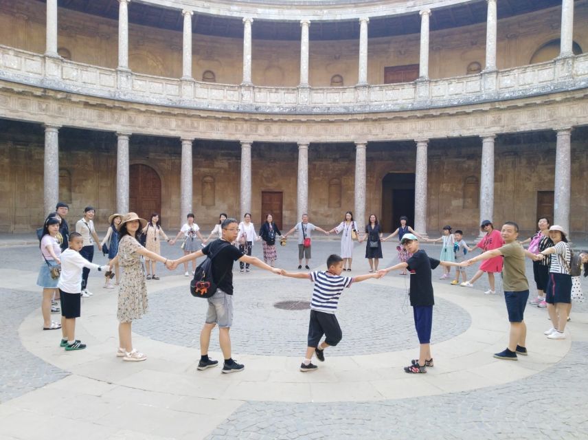 Granada: Alhambra, Nasrid Palaces, & Generalife Guided Tour - Alhambra Skip-the-Line and Timed Entry, The Real Value of a Guide