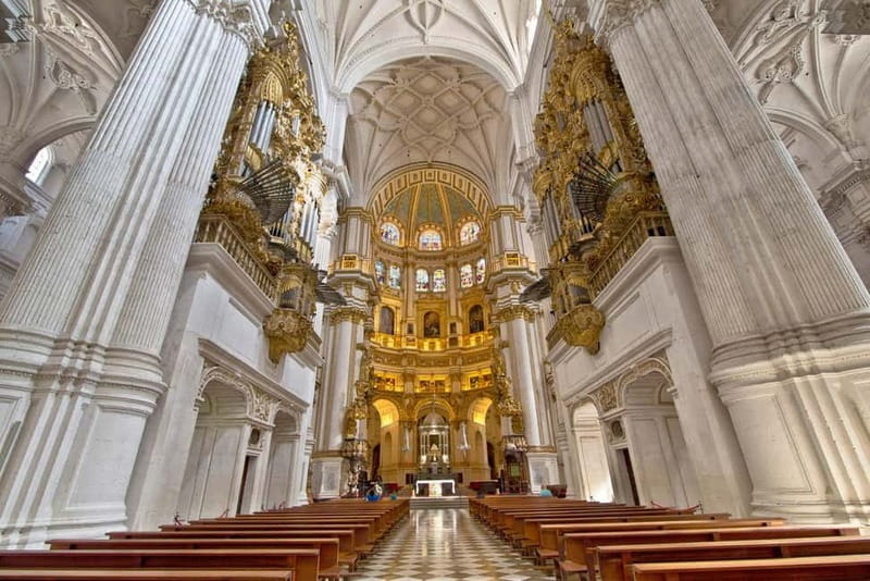 Granada: Cathedral of Granada Entry Ticket - The Main Chapel: where the visit “clicks”