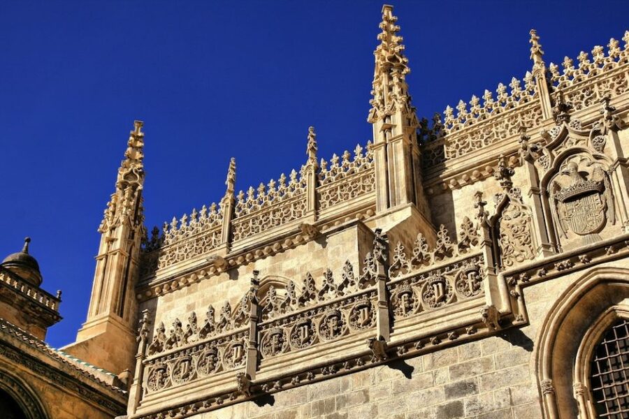 Granada: Cathedral & Royal Chapel Skip the Line Tour - Entering Granada Cathedral: the mosque-to-cathedral story