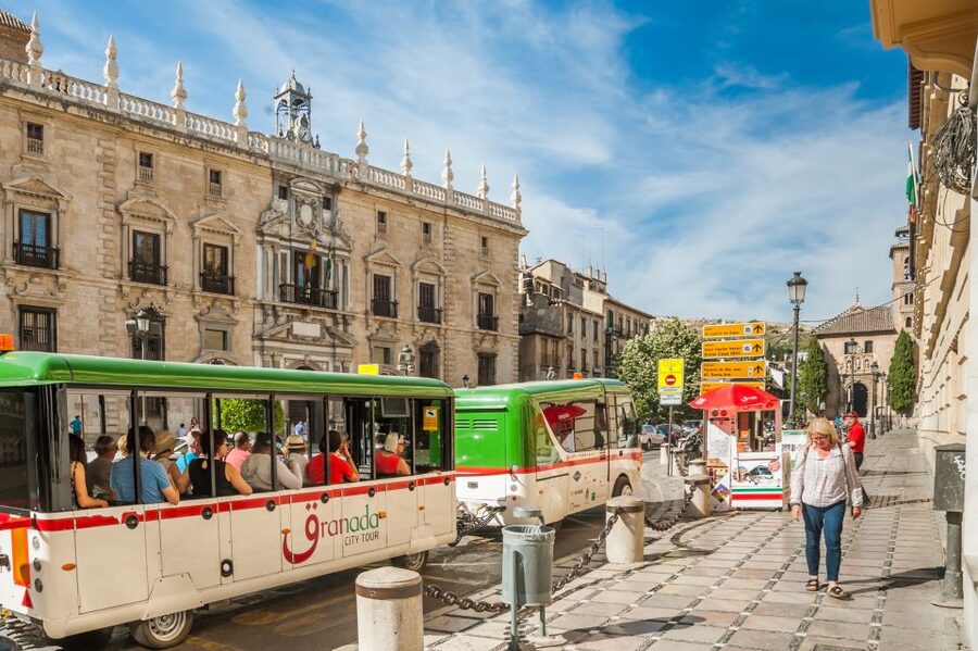 Granada City Train 1 or 2-Day Hop-On Hop-Off Ticket - How often the Alhambra trains run (and how that affects your day)
