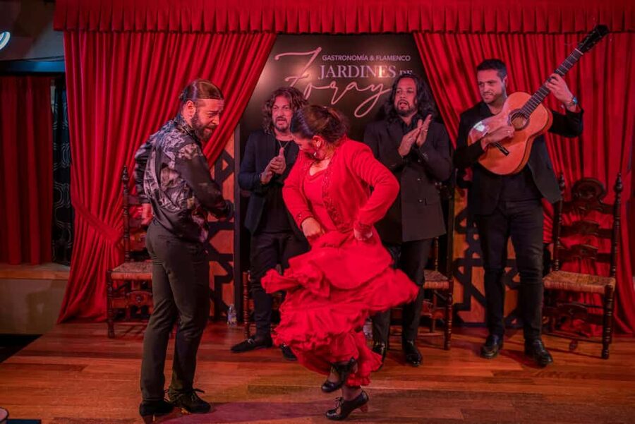 Granada: Flamenco Show in Albayzín - Jardines de Zoraya - Albaycín After Dark: Tablao Jardines de Zoraya