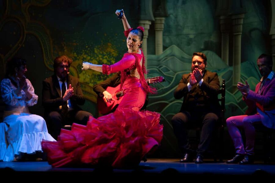 Granada: Flamenco show "Sensaciones" at the Teatro Flamenco Granada - The People Factor: Staff, Warmth, and Small Touches