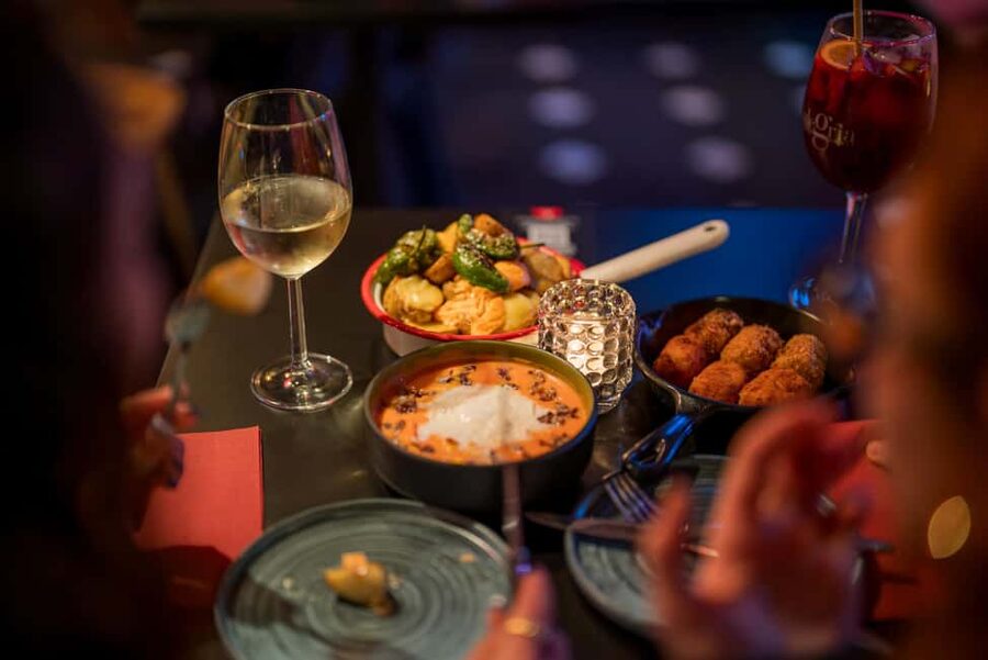 Granada: Flamenco Show with Dinner at Jardines de Zoraya - Key Things I’d Focus On