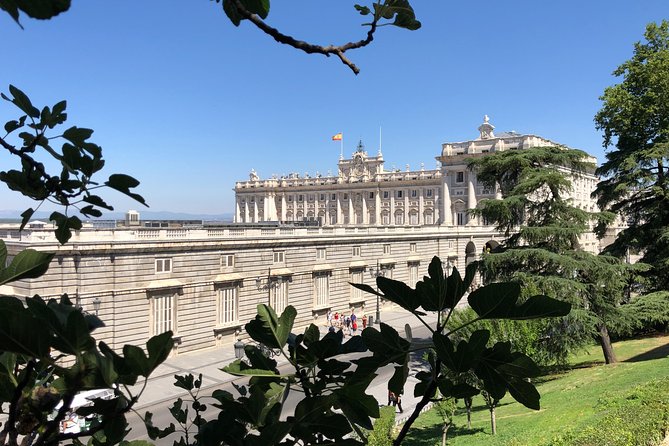 Guided Tour of Madrid of the Austrias and the Historic Center - Royal Palace of Madrid, Fairy-Tale Energy and King Stories