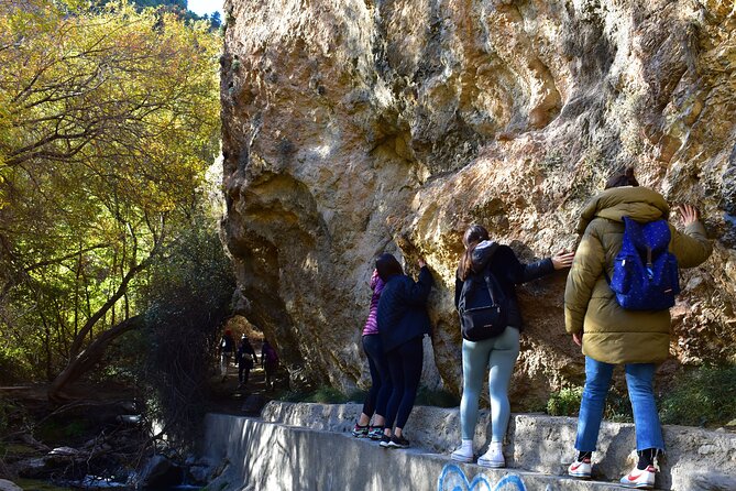 Hiking in the Canyon of the Monachil Cubs in Granada - Your guide makes the hike: small group attention in English