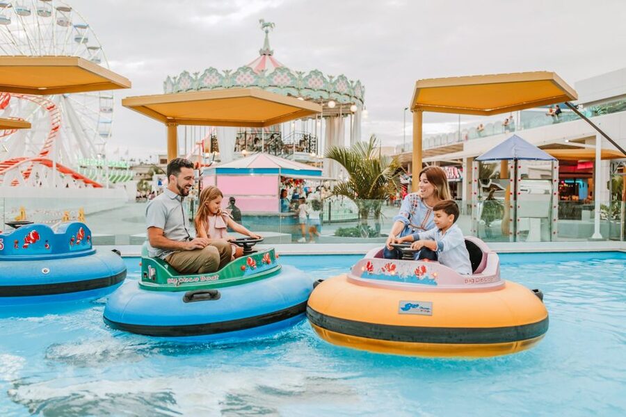 Holiday World Maspalomas Wooland Ticket - Live Entertainment Around the Park: Use It as Your Timing Tool