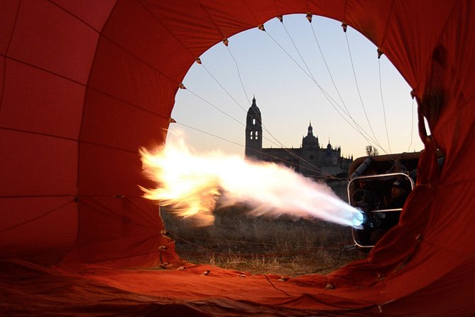 Hot Air Balloon Flight Over Segovia or Toledo - The one-hour flight: 360-degree views and iconic monuments from above