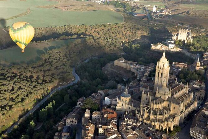 Hot Air Balloon over Segovia with Optional Transfers from Madrid - Safety and instructions, plus the part no one posts on Instagram