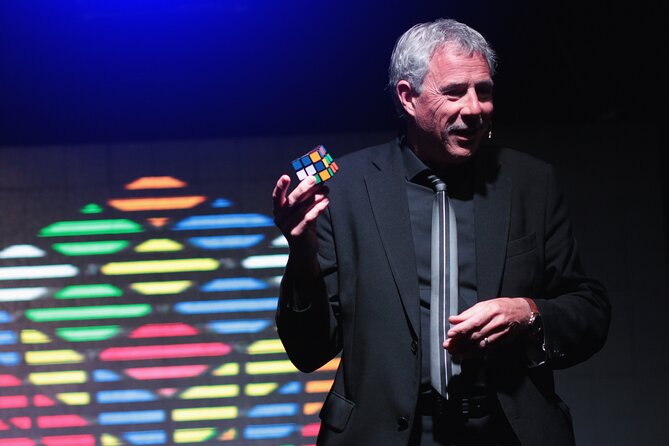 House of Illusion Magic Show with Drinks - Value for money in Tarragona, why the price can make sense