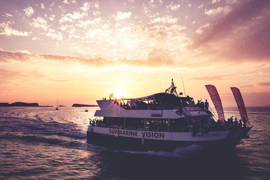Ibiza: Beach Hopping Cruise w/ Paddleboard, Food, & Drinks - Best tips so your day feels smooth