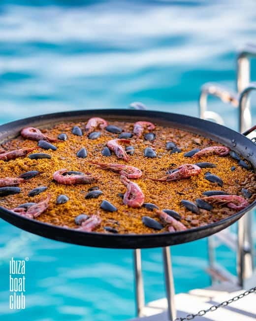 Ibiza: Formentera Sunset Boat Part with Drinks and Food - The itinerary decisions that affect your comfort