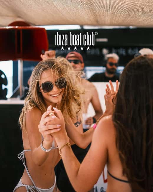 Ibiza: Half Day Pass at Ibiza Boat Club with Brunch & Drinks - VIP Sun Beds for Everyone, But First Come Gets the Best Spots