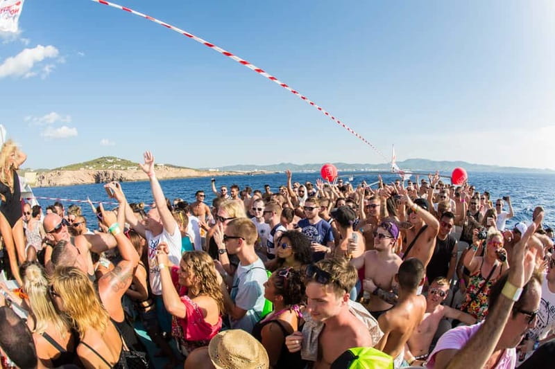 Ibiza: Sunset Boat Party Cruise with DJs with 2 Clubs - Quick take