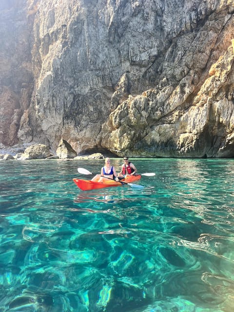 Jávea: Cala Portixol Kayak Tour with Snorkel & Cliff Jumping - Cliff jumping: optional, but you still feel the thrill