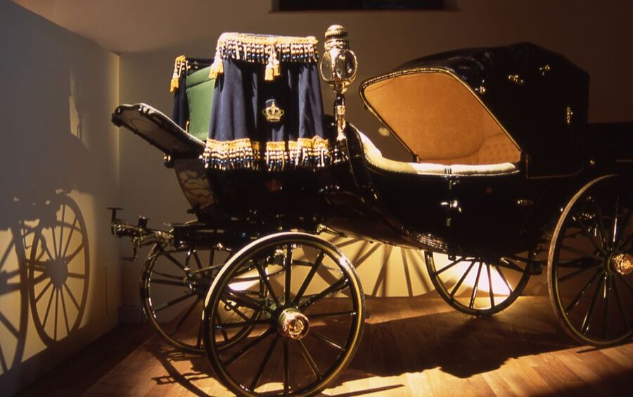Jerez de la Frontera: Andalusian Horse Dance and Museums - Art Equestrian Museum: 11 rooms that explain what you’re seeing