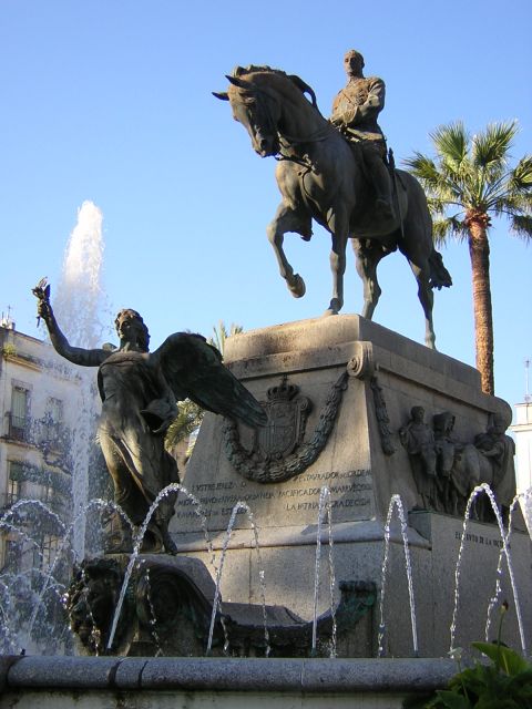 Jerez: Historic Center Guided Tour - Alcázar area and the Muslim-Christian mix you can actually see
