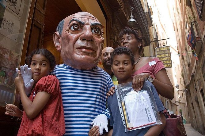 Kids and Family Gothic Quarter Walking Tour in Barcelona - Why the Gothic Quarter works so well for families