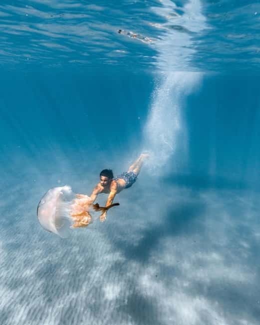 La Herradura: Kayak & Snorkel Tour Maro-Cerro Gordo Reserve - Cave time and bio spotting along a protected reserve