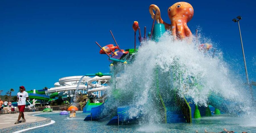 Lanzarote: Aqualava Waterpark Entrance Ticket - Height Rules and Choosing the Right Rides for Each Age