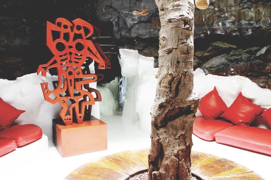 Lanzarote: César Manrique Foundation and Teguise Market - Famara Beach and the role of short stops