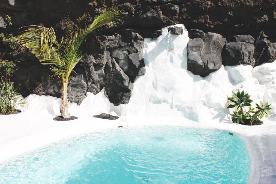 Lanzarote: César Manrique Foundation and Teguise Market - Who should book this tour, and who should skip it