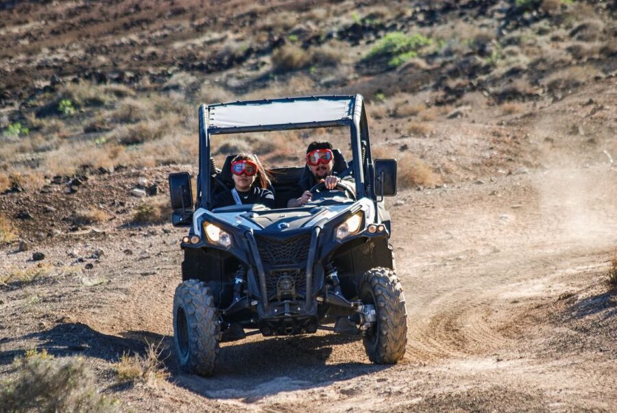Lanzarote: Guided Off-Road Volcano Buggy Tour - Guides, Languages, and the Small-Group Advantage