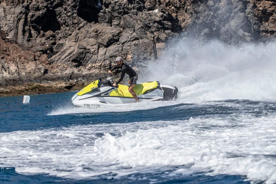 Lanzarote: Jet Ski Tour - Three routes, one volcanic coastline: choosing your jet ski run