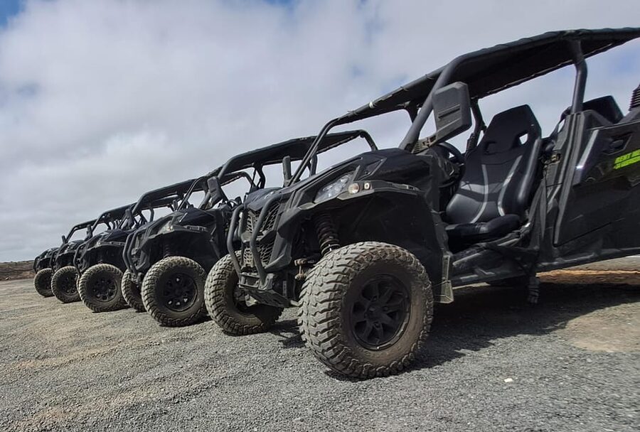 Lanzarote: Mix tour Guided Buggy Volcano Tour 4 or 6 seater - Costa Teguise to the volcanic north, on a Can-Am Maverick buggy