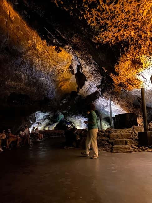 Lanzarote: Timanfaya Park, Jameos Agua, & Cueva Verdes Tour - What to bring for a smoother day