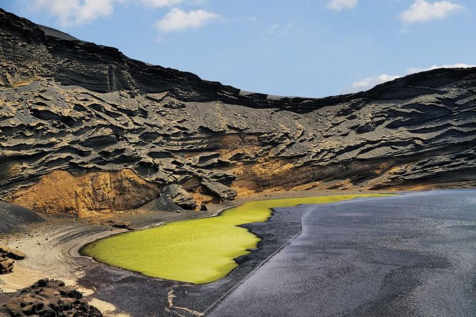 Lanzarote Volcano and Wine Region Tour from Fuerteventura - El Lago Verde in the Volcanic Crater: Short, Scenic, Photo-Friendly