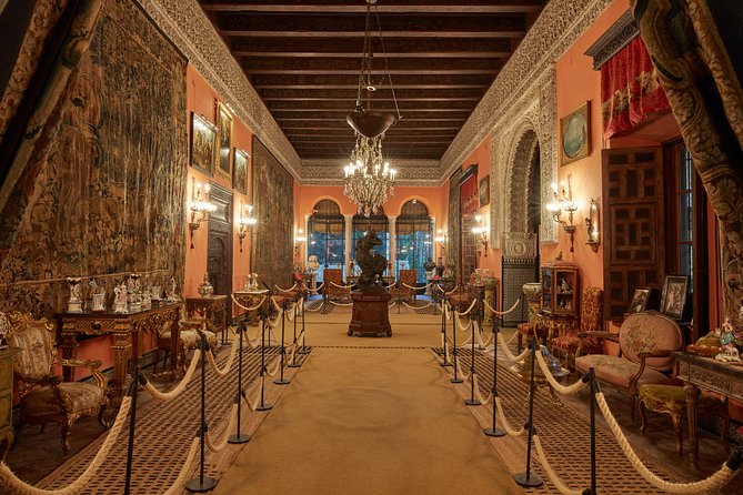 "Las Dueñas" Palace ticket + Audioguide - Key highlights you will feel right away