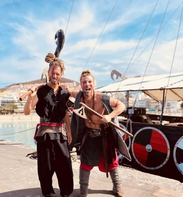 Los Cristianos: Whale Watching Cruise w/Swim Stop & Drinks - Coastal Photo Stops, Guided Stories, and the El Teide View