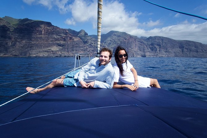 Los Gigantes Whale Watching Charter by Sail Boat - Boat comfort details that matter when you’re watching whales