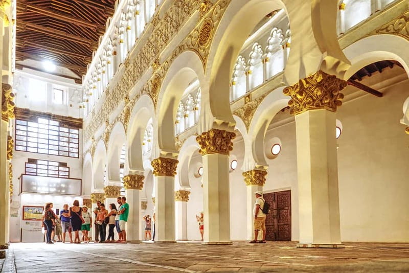 Madrid: 6-Hour Day Trip to Toledo with Guided Walking Tour - Meeting Point and Getting to the Coach Smoothly