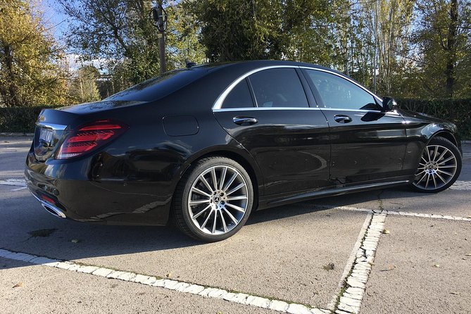 Madrid Barajas Airport Private Transfer To Madrid City - When flights change, you still get your ride