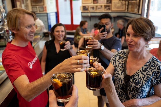 Madrid by Night: Tapas Crawl, Local Drinks & Hidden Gems - A night out built around how Madrilenians snack