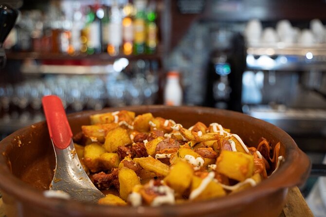 Madrid by Night: Tapas Crawl, Local Drinks & Hidden Gems - The included tastings, and why they are chosen well