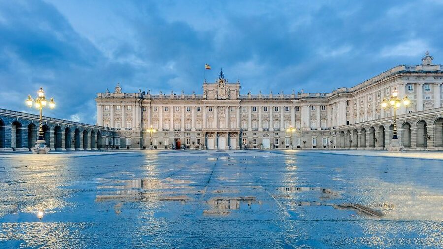 Madrid: City Highlights Guided Walking Tour - Parque del Oeste panoramas you can actually use