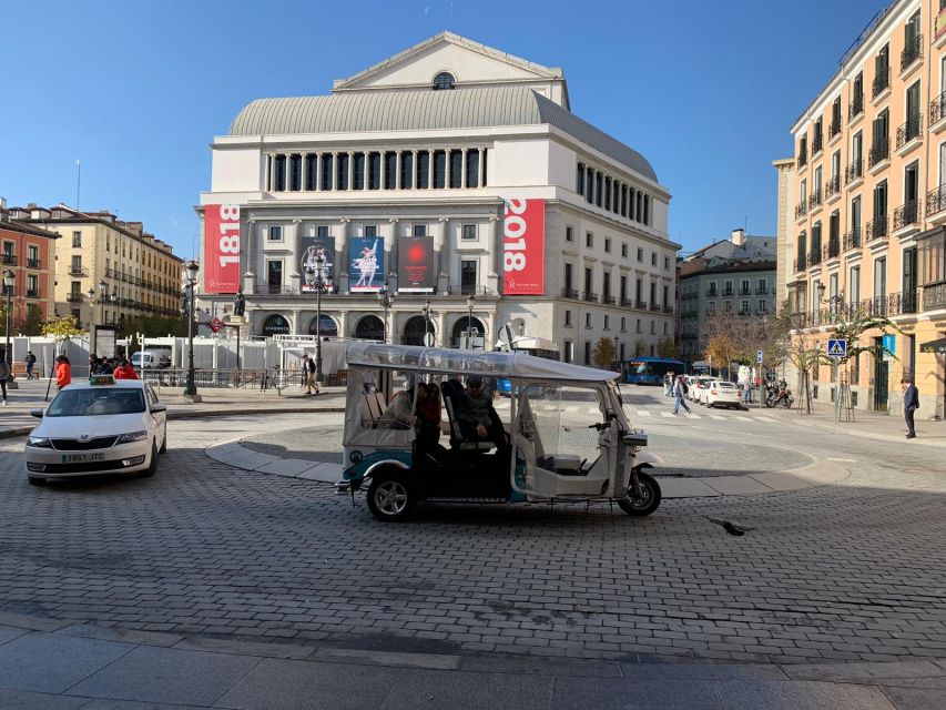 Madrid: City Highlights Tuk Tuk Tour - Why a tuk-tuk is a smart way to see Madrid quickly