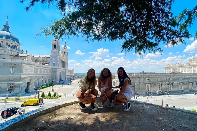 Madrid Essential: Historic Center, Plaza Mayor & Royal Palace - Arab Wall Storytelling Through the City Doors