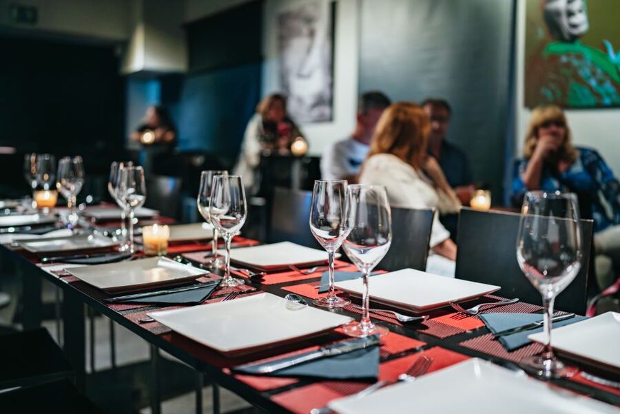 Madrid: Flamenco Show at Tablao "Las Tablas" with Drink - Dinner option: how to turn the show into a full Madrid night