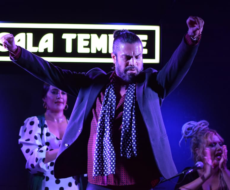 Madrid: Flamenco Show at Tablao Sala Temple with Drink - Food and Drinks: A Traditional Menu Without the Big-Theater Overkill